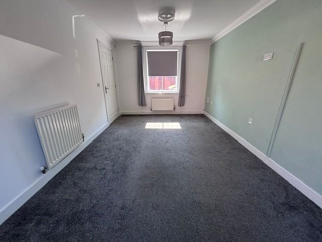 House for rent in Haydon End, Abbey Mead