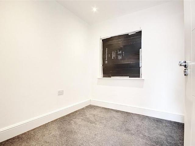 House for rent in East Barnet, Isle Of Man