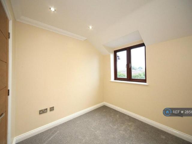 House for rent in West Bletchley, Bletchley