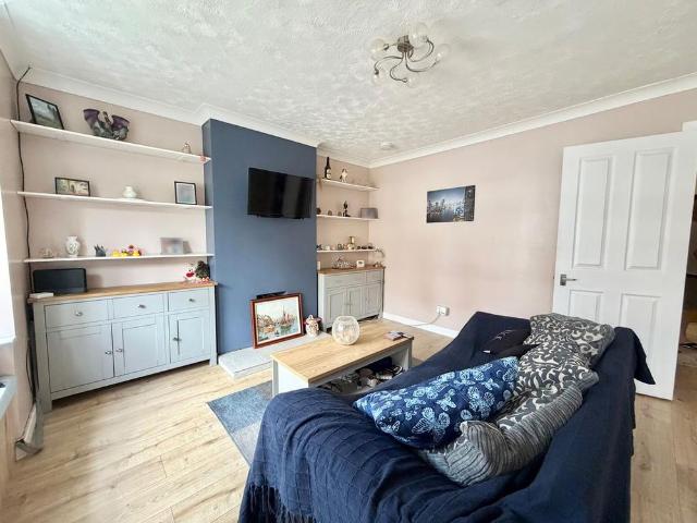 House for rent in Roffey, Horsham