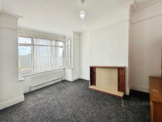 House for rent in Spring Park, Luton