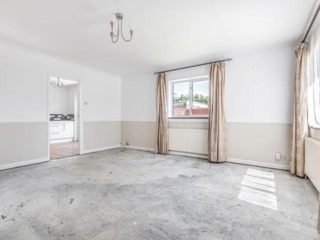House for rent in Wash Common, Enborne