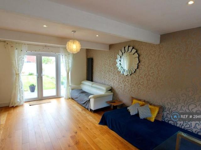 House for rent in Furze Platt, Maidenhead