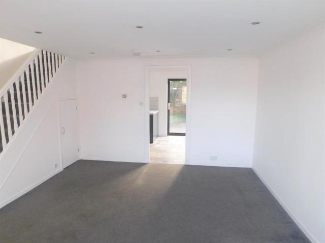 House for rent in Mid Calder, Scotland