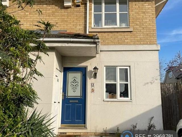 House for rent in Summerstown, Upper Tooting