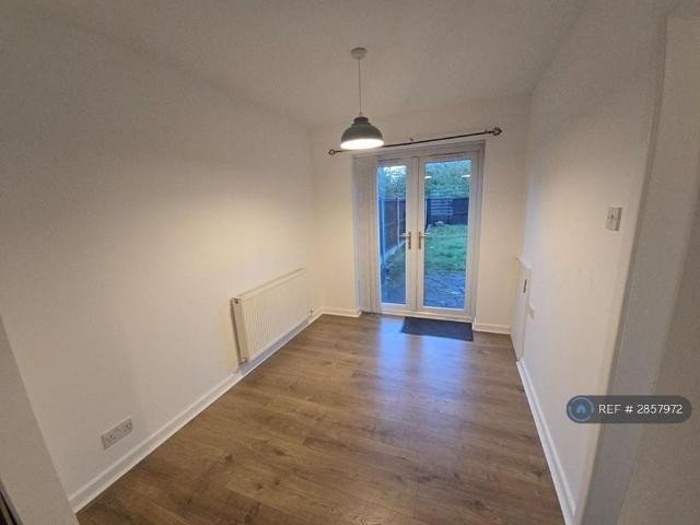House for rent in Burnden, Lee Bank