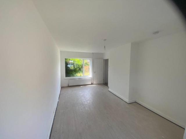 House for rent in Norton-Le-Moors, Smallthorne