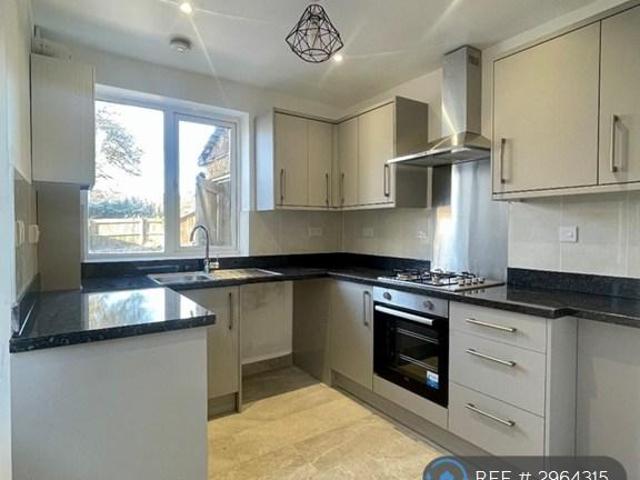 House for rent in Spring Park, Luton
