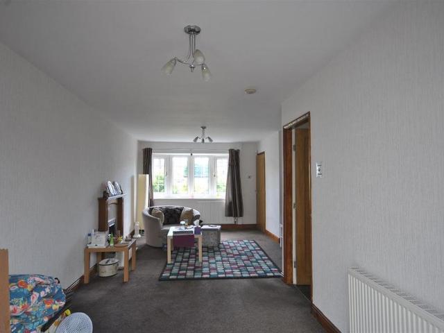 House for rent in Broad Folds, Clayton