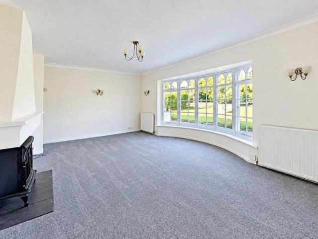 House for rent in The Bridge, Kent