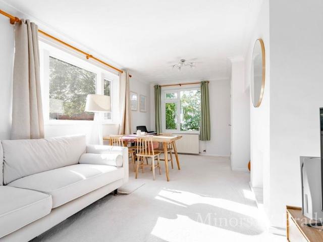 House for rent in Heartsease, East Bank