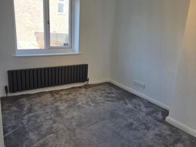 House for rent in Moorside, Salford