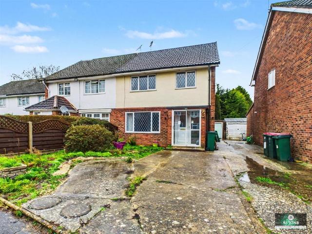 House for rent in Langley Green, Glynde