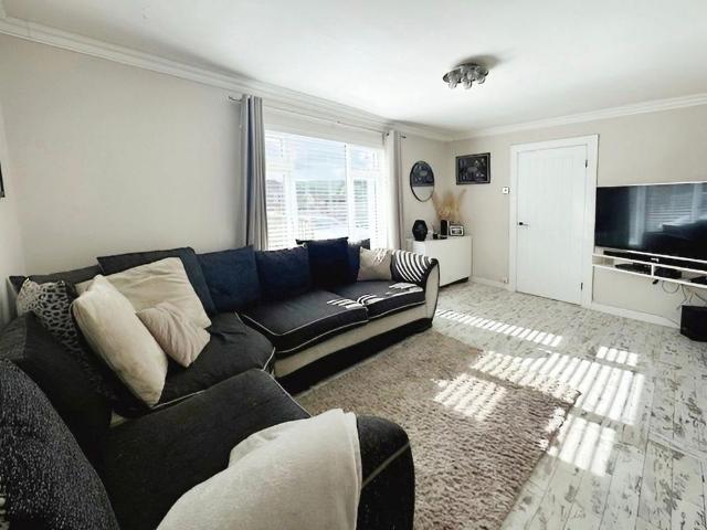 House for rent in Caledfryn, Wales