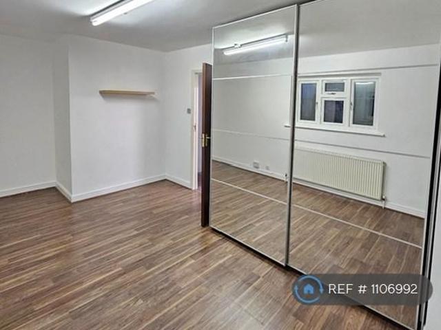 House for rent in Wexham and Ivers Community Board, Slough
