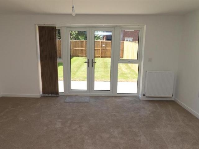 House for rent in Furzehill, East Dorset