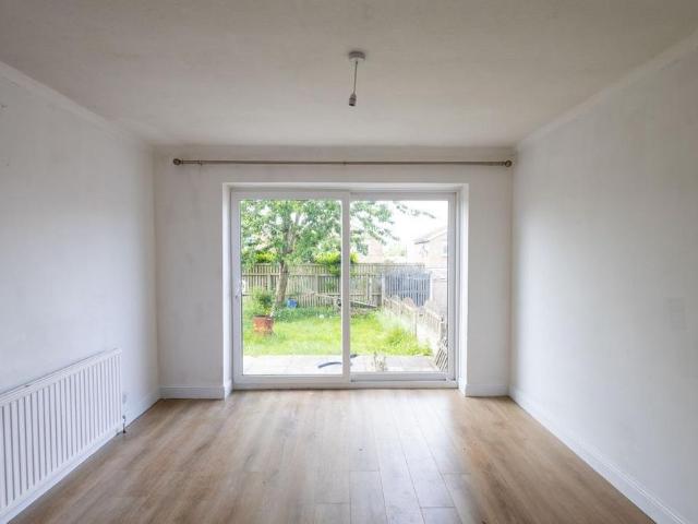 House for rent in Birstall Smithies, West Yorkshire