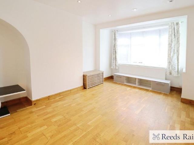 House for rent in Becontree, Greater London