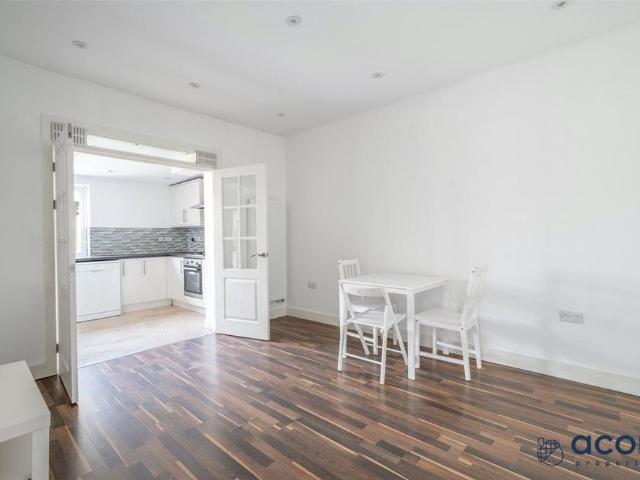House for rent in Colindale, Greater London