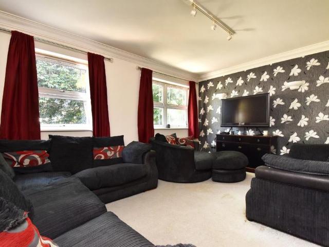 House for rent in Shortlands, Greater London