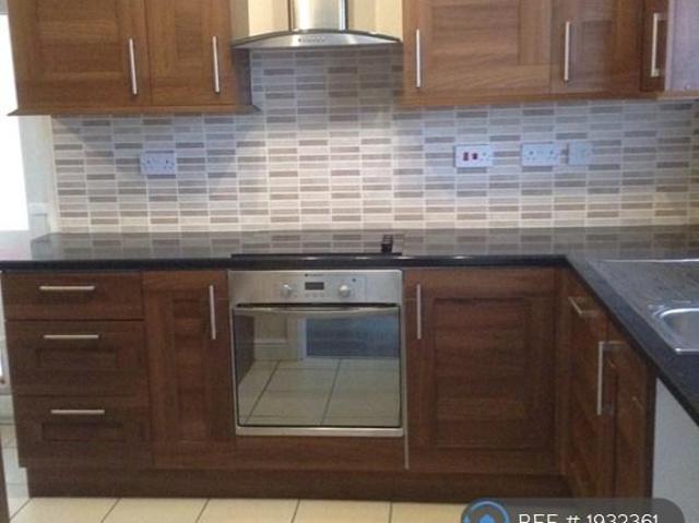 House for rent in Gun Hill, Warwickshire
