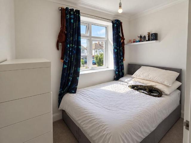 House for rent in Collier Row, Greater London