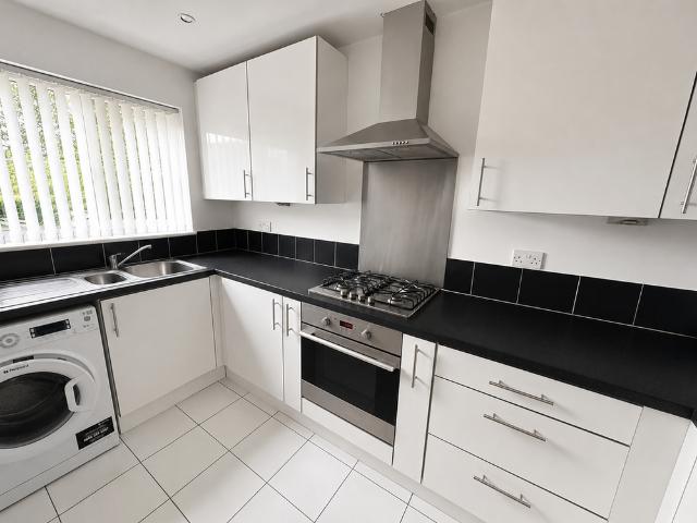 House for rent in Marland, Burnedge