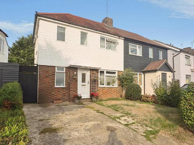 House for rent in East End, Rushmoor