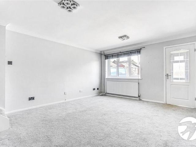 House for rent in Fishers Green, Shephall