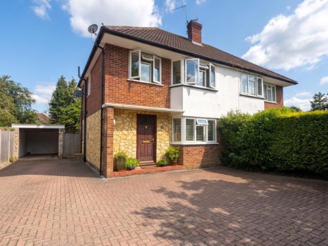 House for rent in St John's, Woking