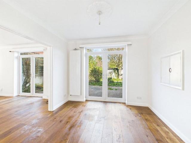 House for rent in Emmbrook, Wokingham