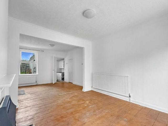 House for rent in Key Street, Suffolk