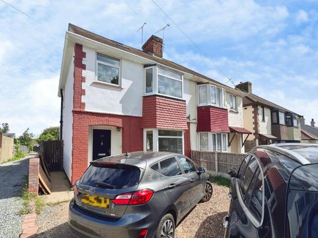 House for rent in Alton Barnes, Essex