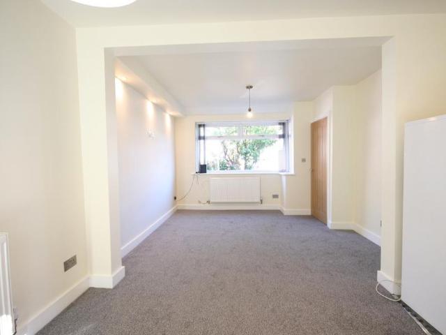 House for rent in Guide Bridge, Greenheys