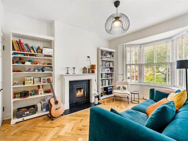 House for rent in Red Hill, Surrey