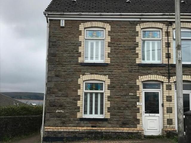 House for rent in Llanedi, Tycroes