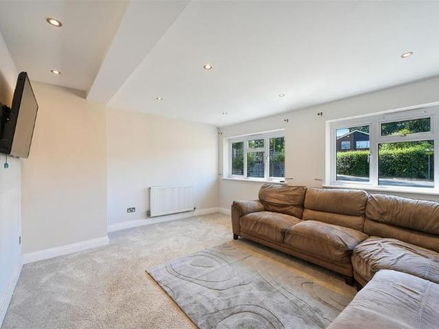 House for rent in Red Hill, Surrey