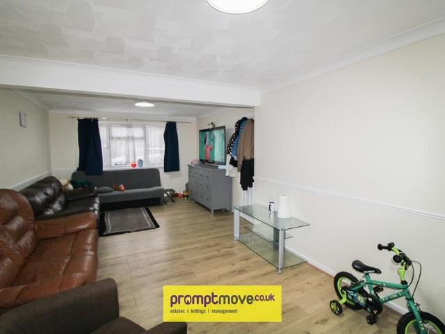 House for rent in Lewsey Farm, Luton