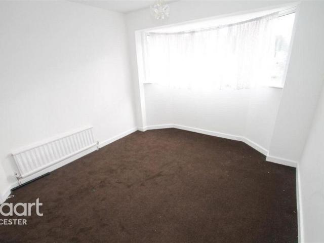 House for rent in Glenfields, Pinfold