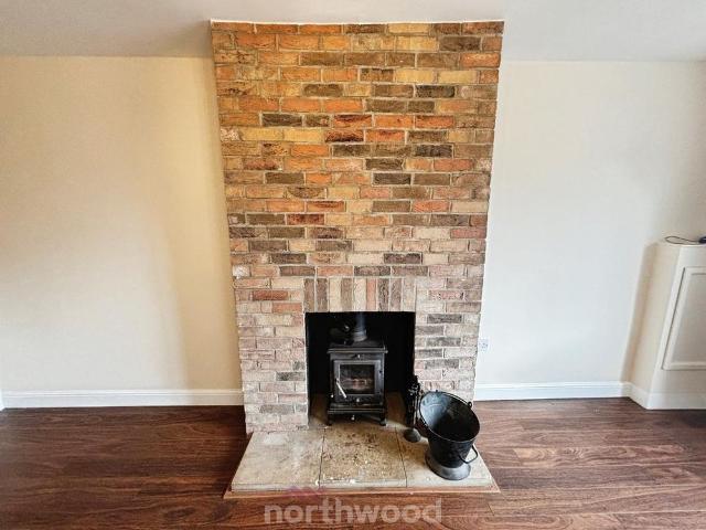 House for rent in Edenthorpe, South Yorkshire
