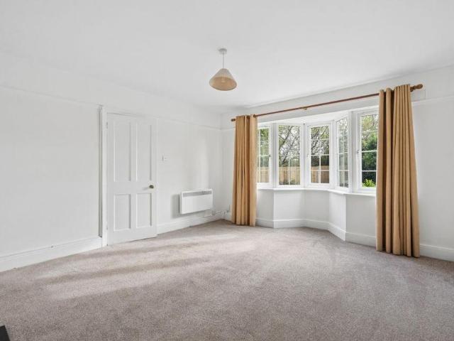 House for rent in Beeches Community Board, Buckinghamshire