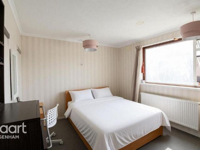 House for rent in Dagenham, Greater London