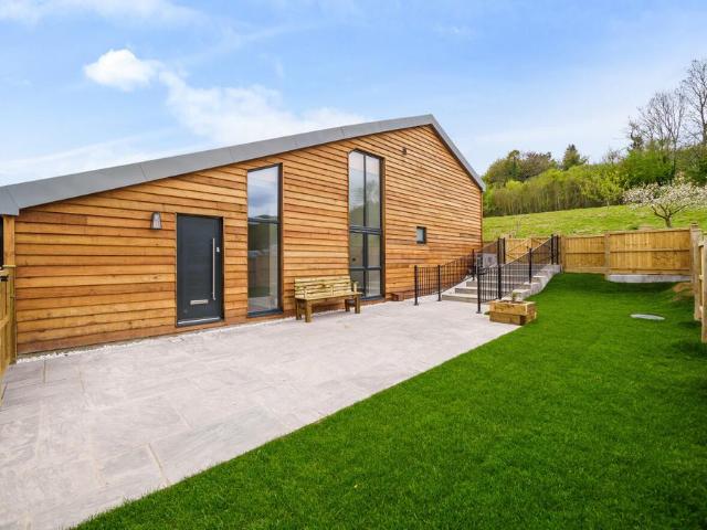 House for rent in Hawford, Hampshire