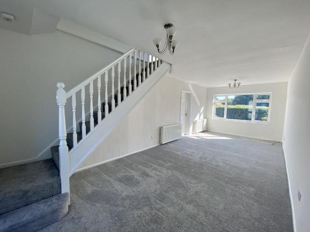 House for rent in Offmore Farm, Rushock