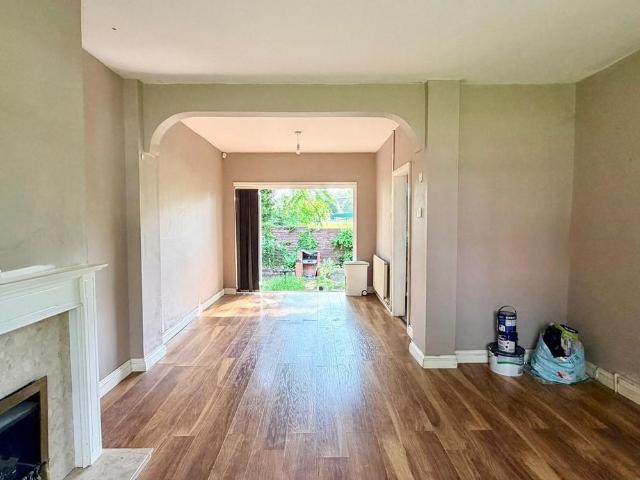 House for rent in Burnedge, Greater Manchester