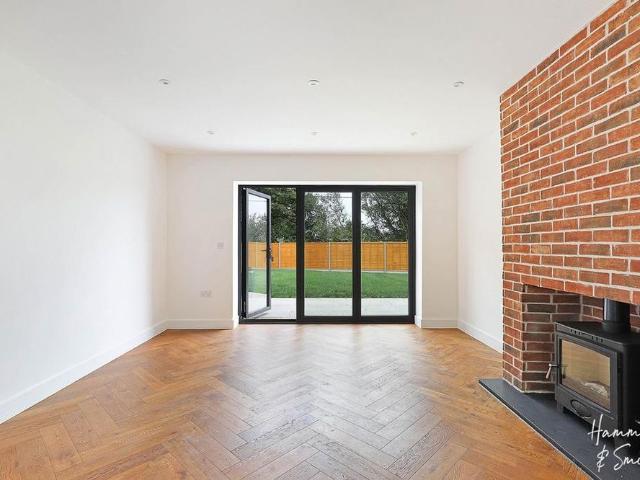 House for rent in Marks Hall, Uttlesford