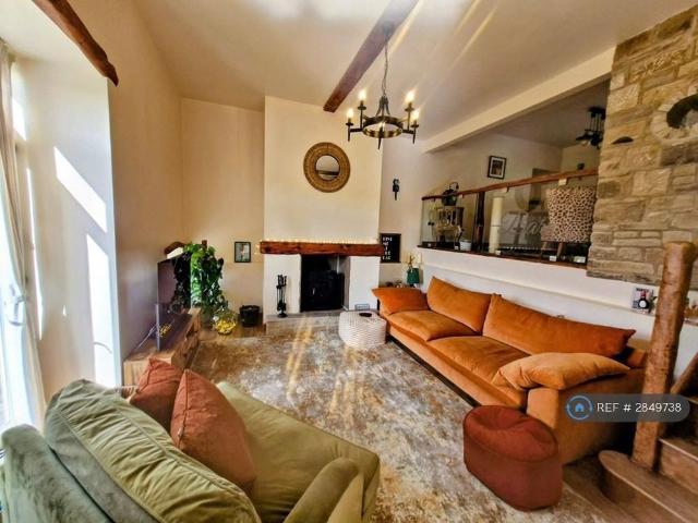 House for rent in Holme Valley, Hepworth