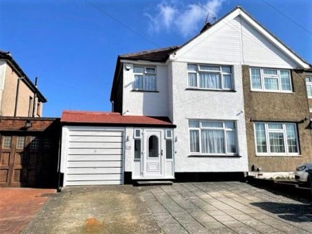 House for rent in Lane, Greater London