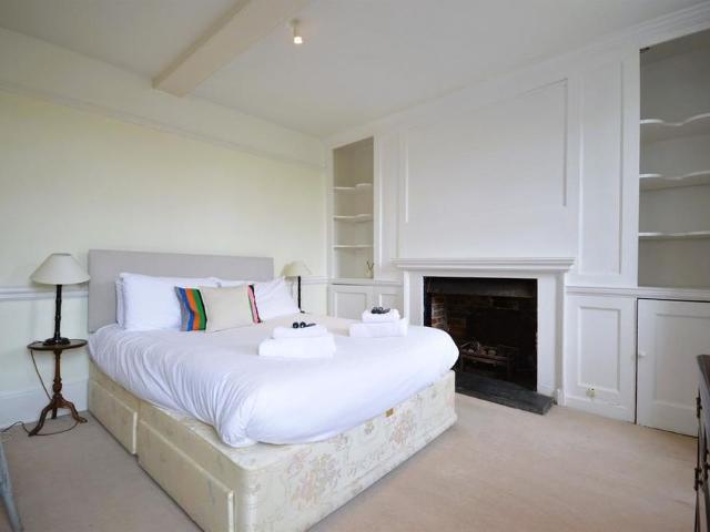 House for rent in Littlecote, West Sussex