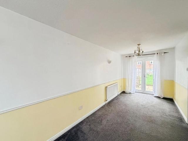 House for rent in Mill Hill, Dover